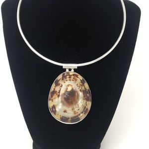 Brown Shell in Sterling Silver 925 setting